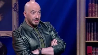 الهواري لـ«حبر سري»:حزين على حالة مؤمن زكريا وقررت أدعمه في مرضه بفني