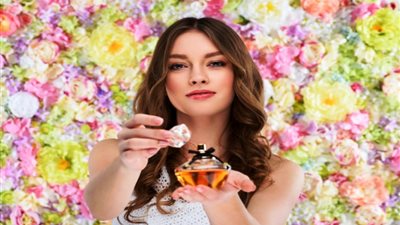 أفضل العطور النسائية لرائحة ساحرة وجذابة في عيد الفطر 2025