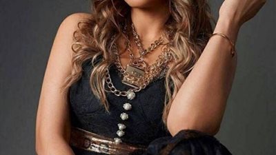 كل شيء قسمة ونصيب.. إنجي شرف تعلن فسخ خطبتها