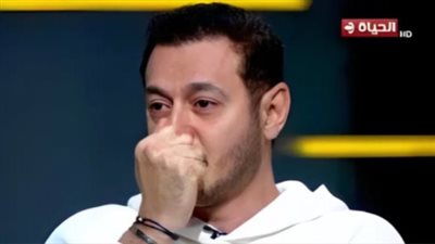 مصطفى شعبان ينهار بالبكاء على الهواء.. وعمرو الليثي ينهي الحلقة 