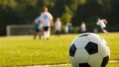 تفسير حلم لعب الكرة في المنام وعلاقته بحدوث المشاكل والنزاعات 