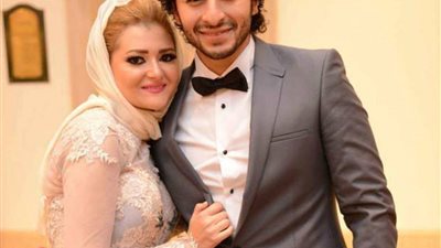 زوجة حمادة هلال تكشف أمنيتها له بعد نجاح «المداح 5» 