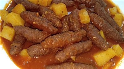 لذيذة وإقتصادية .. طريقة عمل كفتة الأرز بالصلصة بمذاق لا يقاوم