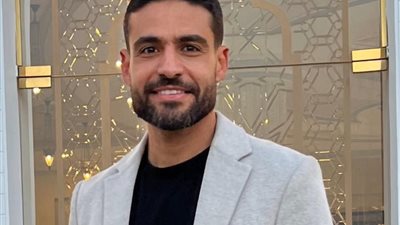 كبرتوا الموضوع.. إسلام فوزي يطمئن جمهوره عن حالته الصحية