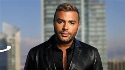 رامي صبري يشعل حماس الجمهور في حفل افتتاح كأس الأمم الأفريقية بالقاهرة 