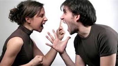 رجل يشكو: كيف أتعامل مع زوجتي المستغلة؟