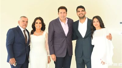 أمل رزق تحتفل بعقد قران ابنتها هيا إسماعيل كتكت وآدم مصطفى العربى