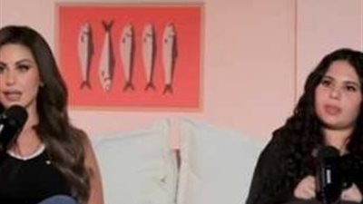 «هيجيلي جلطة».. مي سليم تكشف عن معاناتها مع تربية ابنتها