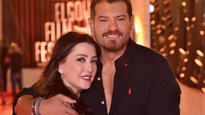 كندة علوش: «لو واجهت مشهد خيانة هضرب عمرو والست اللي معاه»