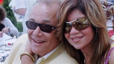 أول رد من نجل الفنان محمود عبدالعزيز حول أزمة بوسي شلبي