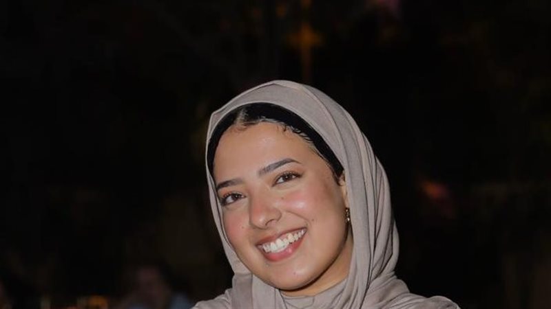 قاموس إلكتروني بتوقيع