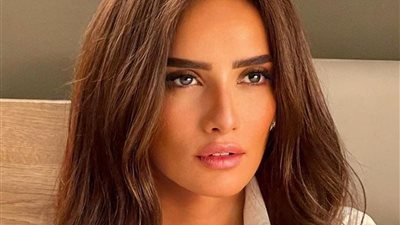 بشتغل سواقة... زينة تمازح جمهورها بمنشور جديد في أحدث ظهور لها 