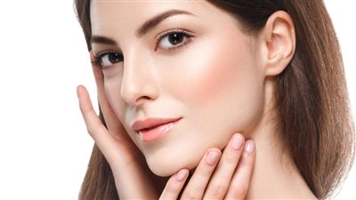 لبشرة وردية وجذابة .. طريقة عمل مورد خدود طبيعي من التوت