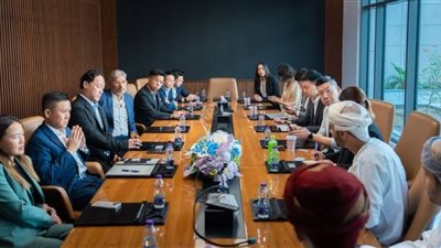 وفد من هونج كونج يستكشف فرص الشراكة الاستثمارية في سلطنة عُمان