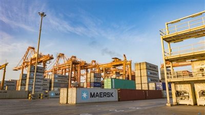 ميناء صلالة يعزز مكانته العالمية كأحد أسرع الموانئ الإقليمية في الشرق الأوسط