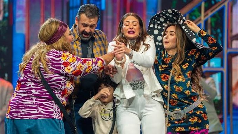 مسرحية كريم عبد العزيز