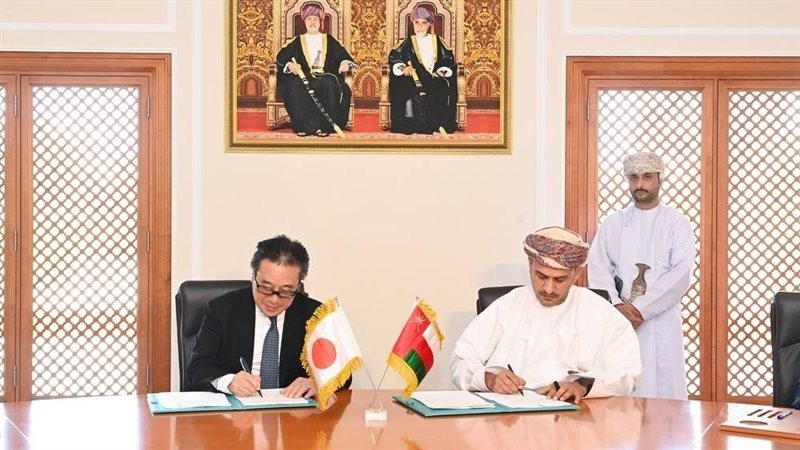 عمان واليابان