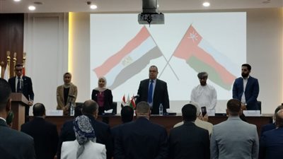 وفد عُماني يدعو الشركات المصرية للاستفادة من الحوافز والاستثمار بقطاع البلاستيك