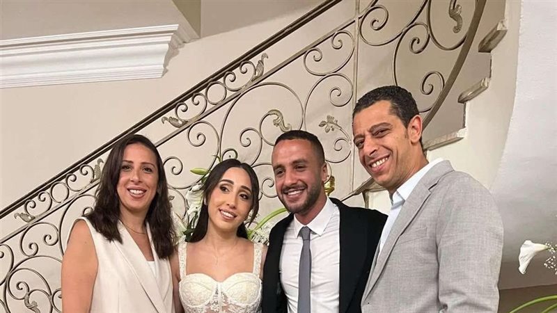 خالد سامي العدل يحتفل