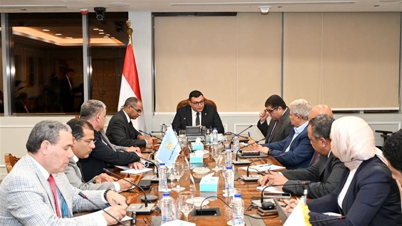 وزير الإسكان