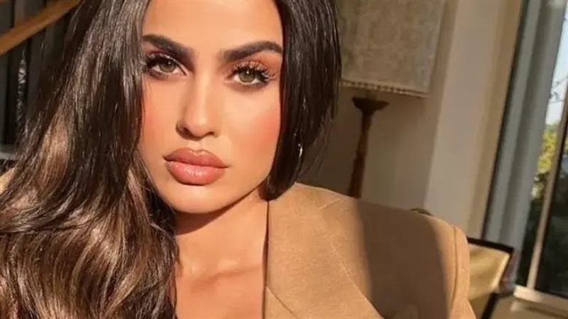 البلوجر يمنى خوري