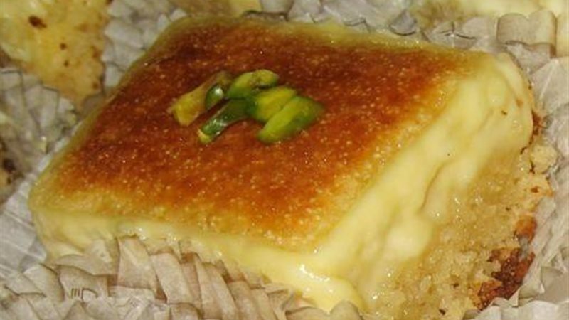 بسبوسة بالكاسترد