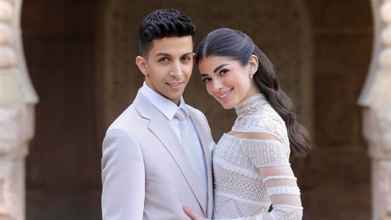 ليلى أحمد زاهر وهشام