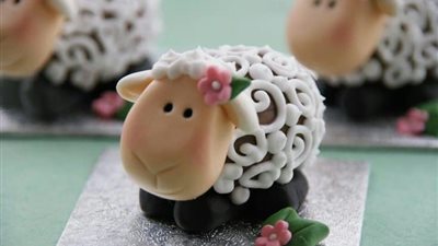 حلويات عيد الأضحى .. طريقة عمل كب كيك على شكل خروف