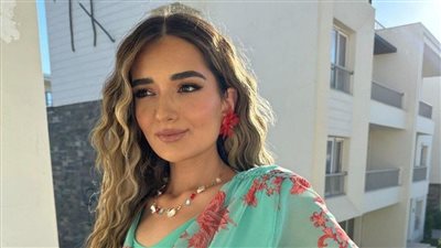 ملك زاهر: بقالي أيام تعبانة وأمر بمرحلة صعبة أحتاج للدعم والدعاء