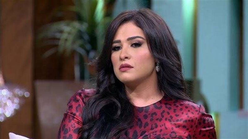 ياسمين عبد العزيز