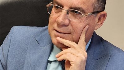 بقلم أحمد تركي: عمان واستراتيجية التحوط والاستباق.. خبرة التعامل مع الأزمات العالمية