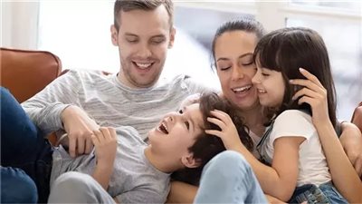 لحمايتهم من خطر الإدمان.. 6 خطوات لتعزيز العلاقة بينك وبين أبنائك