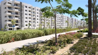  وزير الإسكان يواصل جولته اليوم بتفقد كومباوند مزارين والحي اللاتيني بمدينة العلمين الجديدة