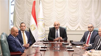 وزير التعليم يستعرض تقرير غرفة العمليات في سابع أيام امتحانات الثانوية العامة