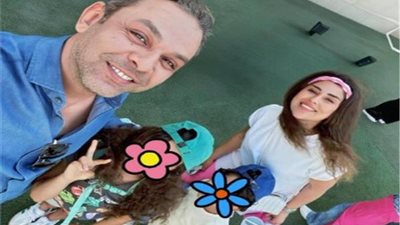 أيتن عامر تعلن انتهاء خلافاتها مع طليقها محمد عز العرب