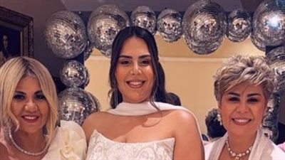 وسط أجواء عائلية.. مفيدة شيحة تحتفل بحناء ابنتها بحضور نجوم الفن والإعلام