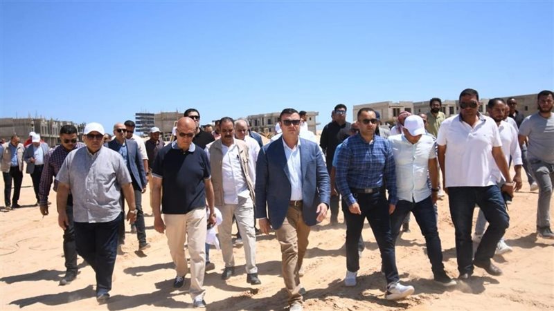 وزير الإسكان