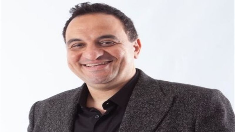 هشام إسماعيل