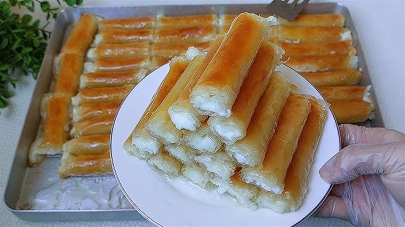 أصابع الجلاش بالكريمة