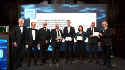 البنك الأهلي المصري يتصدر القطاع المصرفي في مجال القروض المشتركة والتمويل الهيكلي