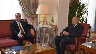 الأمين العام لجامعة الدول العربية يستقبل وزير الخارجية المكلف بدولة ليبيا