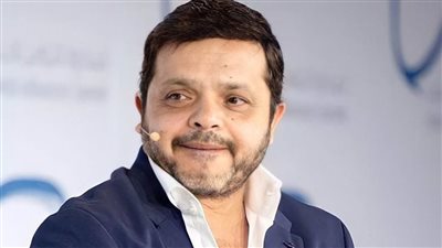 أول رد من محمد هنيدي بعد خضوعه لجراحة دقيقة 