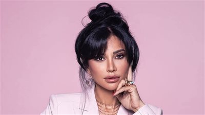 رشا شربتجي ترد على تحضيرها لمسلسل عن الرئيس السوري أحمد الشرع