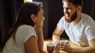 كيف أفتح موضوع مع شخص أحبه في الدردشة؟