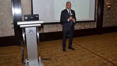 الزهيري يستعرض إنجازات اتحاد شركات التأمين المصرية خلال 8 سنوات