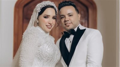 هير نيوز تهنئ أسرة العروسين حاتم أحمد علي وآيه وائل بزفافهما 