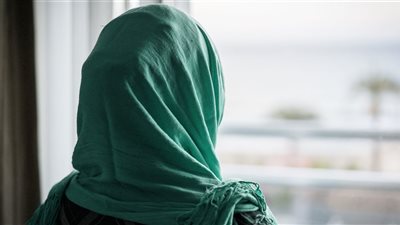  هل يحق للزوج أن يأمر زوجته بالحجاب؟ « الإفتاء تُجيب »