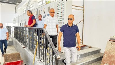 رئيس جهاز مدينة القاهرة الجديدة يتفقد محطة صرف صحي رقم 12 بالتجمع الثالث
