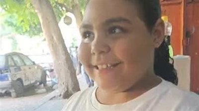 الطفلة هايدي تقدم درساً في الإنسانية.. تخلّت عن “الشيبسي” لمساعدة محتاج