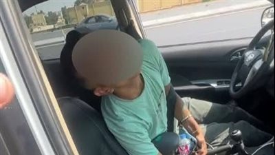 كاد يقضي نحبه.. لحظات رعب داخل أوبر مع سائق “مسطول